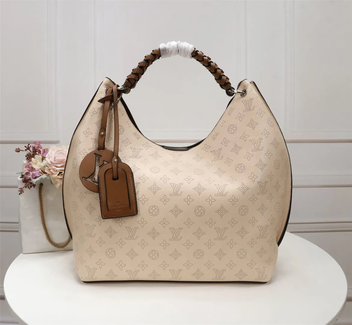 All categories Official website "Brand Women's Bags" Women's Bags 💙 LV 2022 Official New LV Handbag Wholesale 58001500 High Quality Size: 35-40-17 CM