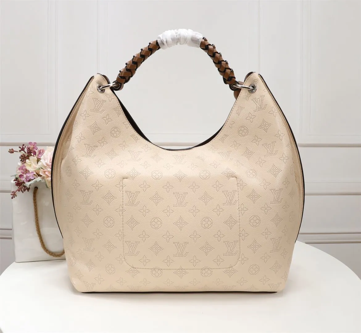 All categories Official website "Brand Women's Bags" Women's Bags 💙 LV 2022 Official New LV Handbag Wholesale 58001500 High Quality Size: 35-40-17 CM