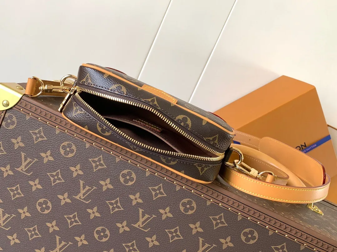 All Categories Official Website "Brand Women's Bags" Women's Bags 💙 LV 2025 New LV Crossbody Bag