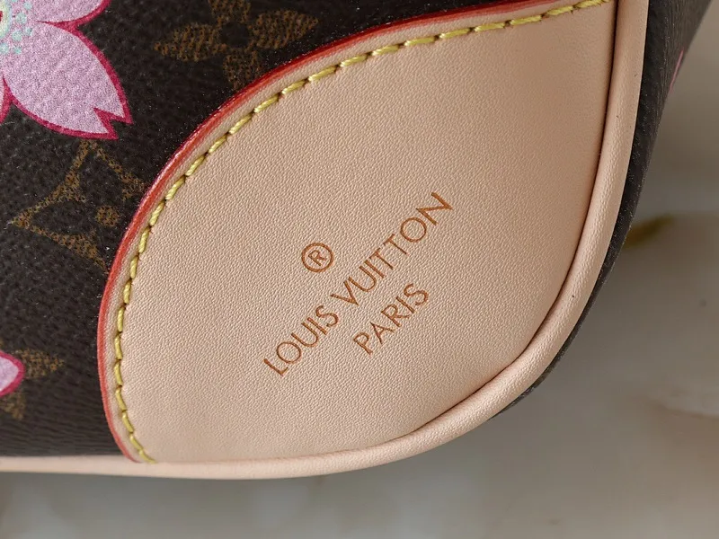 All Categories Official Website "Brand Women's Bags" Women's Bags 💙 LV 2025 New LV Crossbody Bag