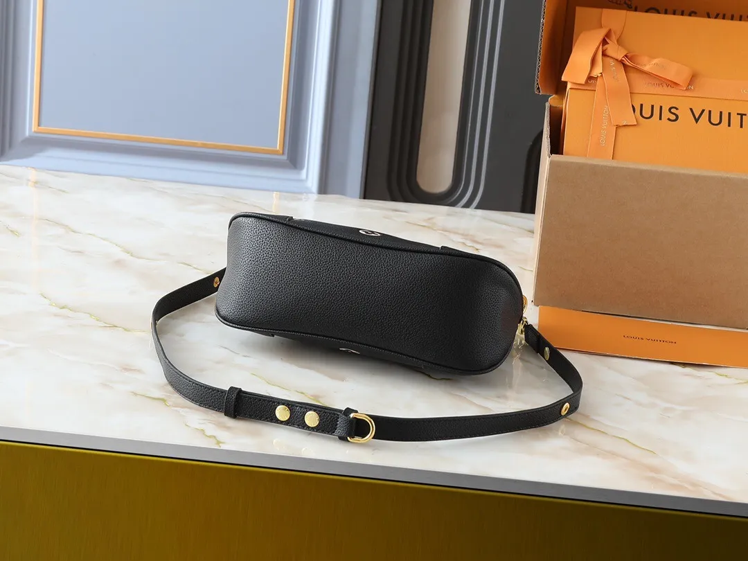 All Categories Official Website "Brand Women's Bags" Women's Bags 💙 LV 2025 New LV Crossbody Bag