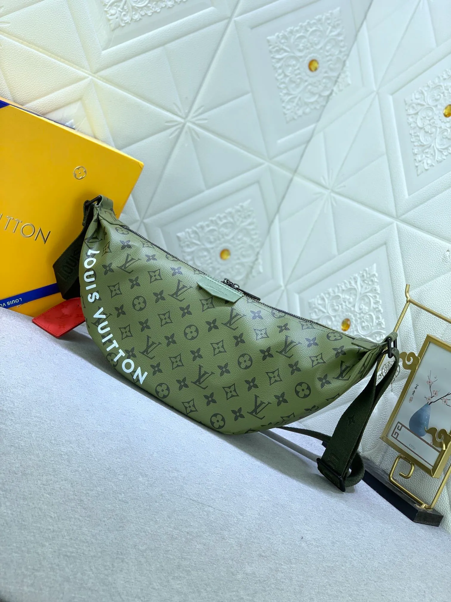 All Categories Official Website "Brand Women's Bags" Women's Bags 💙 LV 2024 New LV Crossbody Bag