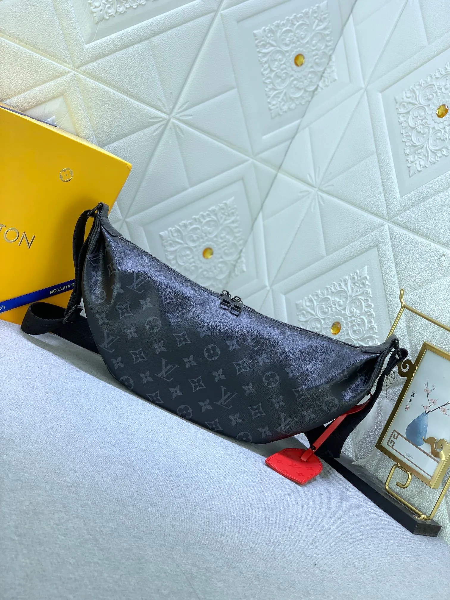 All Categories Official Website "Brand Women's Bags" Women's Bags 💙 LV 2024 New LV Crossbody Bag