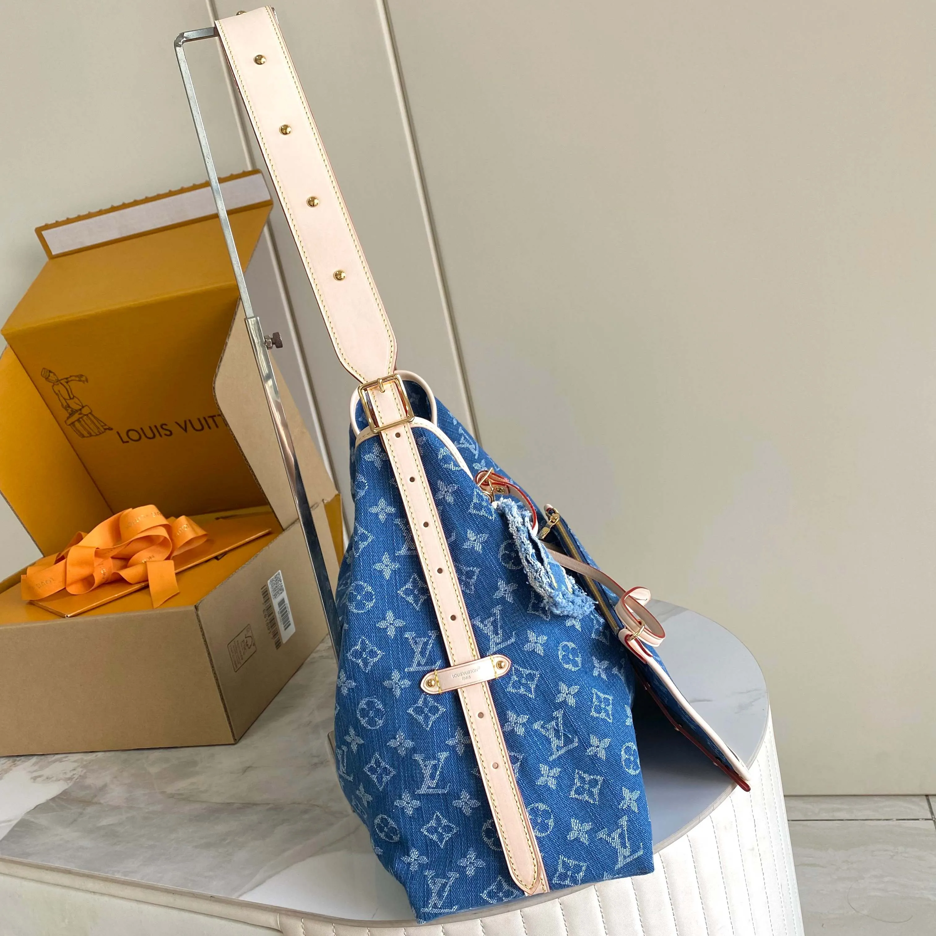 All Categories Official Website "Brand Women's Bags" Women's Bags 💙 LV LV 2026 New Underarm Shoulder Bag