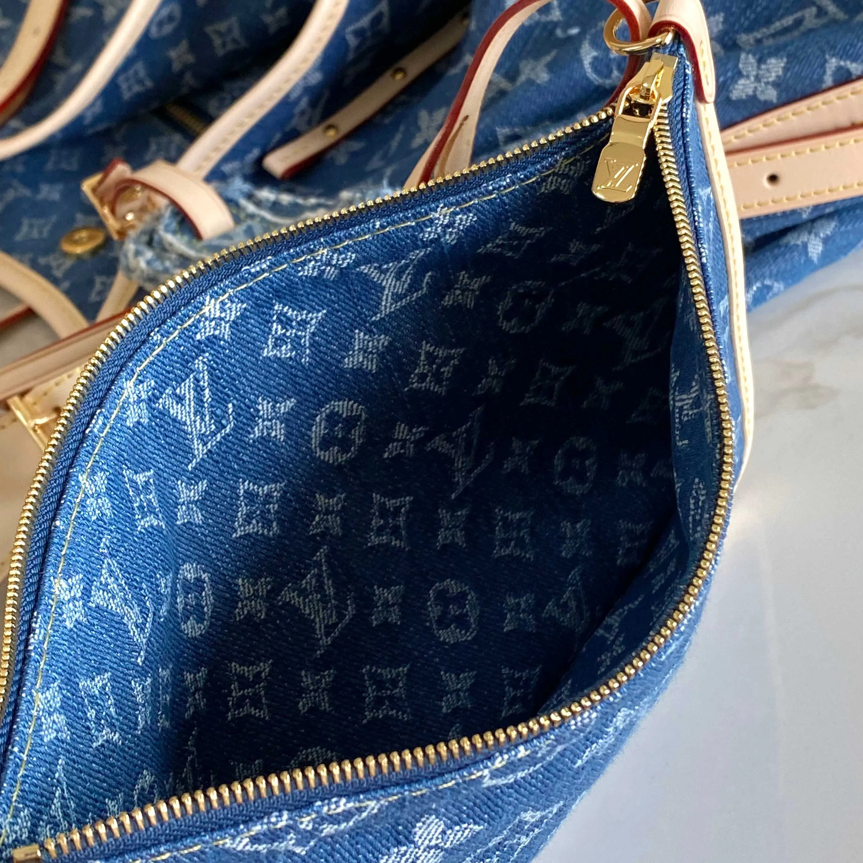 All Categories Official Website "Brand Women's Bags" Women's Bags 💙 LV LV 2026 New Underarm Shoulder Bag