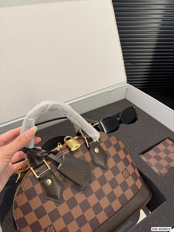 All Categories Official Website "Brand Women's Bags" Women's Bags 💙 LV 2025 New LV Crossbody Bag