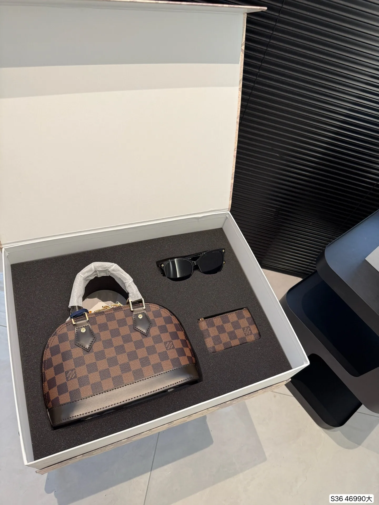 All Categories Official Website "Brand Women's Bags" Women's Bags 💙 LV 2025 New LV Crossbody Bag