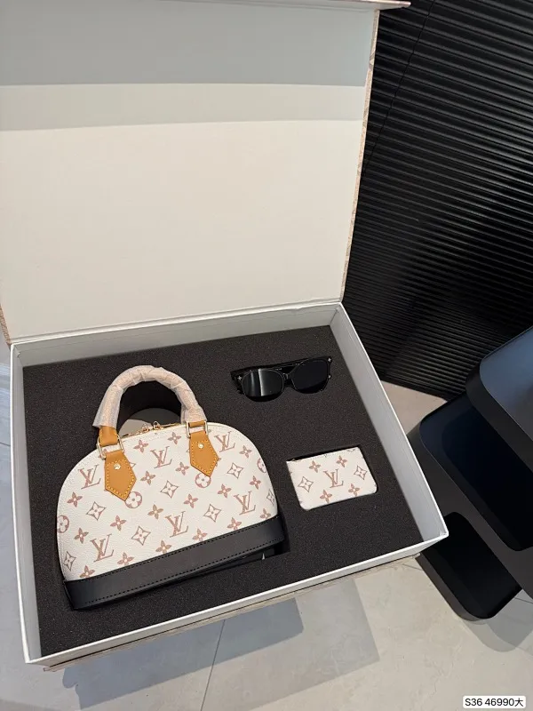 All Categories Official Website "Brand Women's Bags" Women's Bags 💙 LV 2025 New LV Crossbody Bag