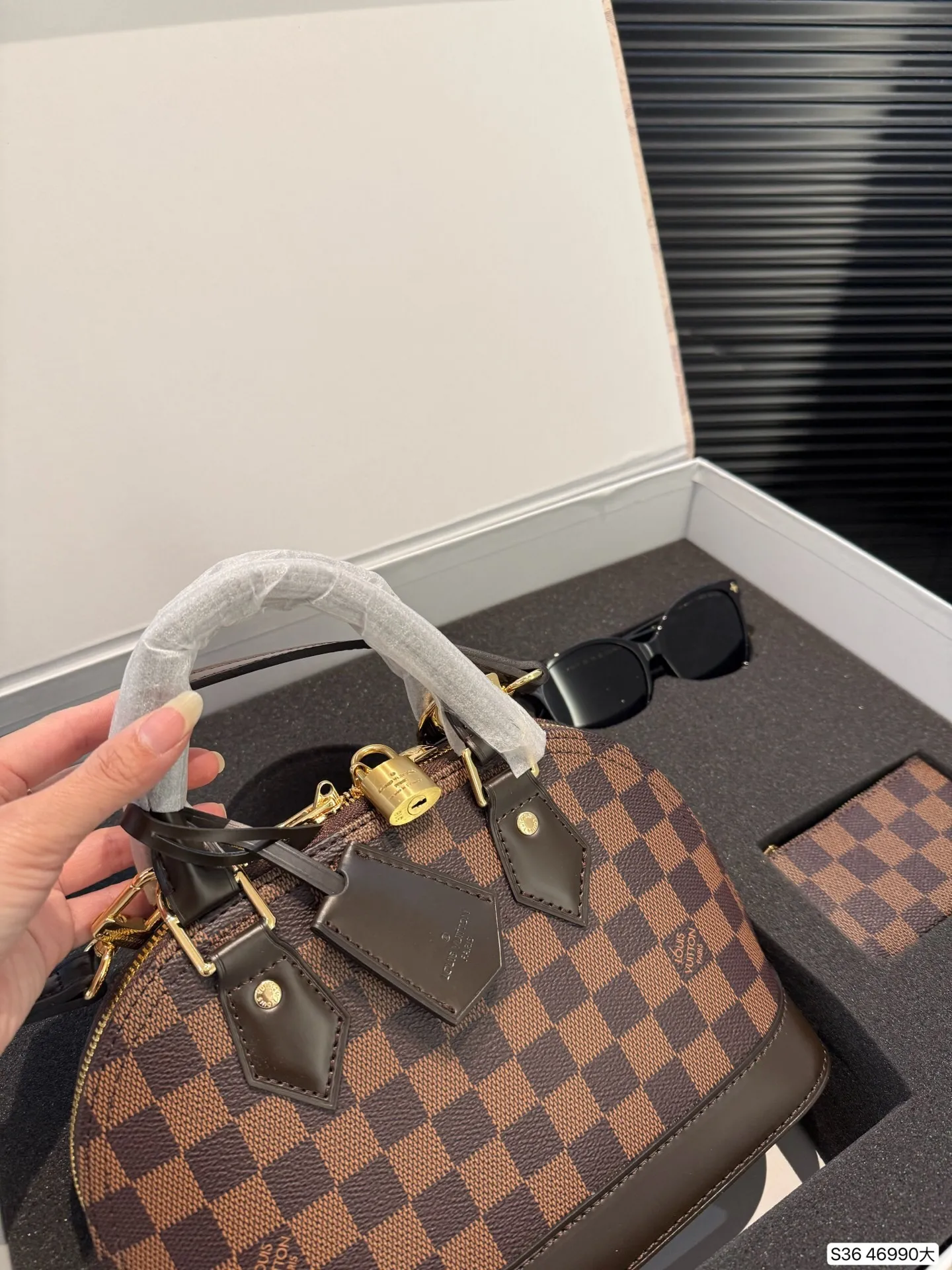All Categories Official Website "Brand Women's Bags" Women's Bags 💙 LV 2025 New LV Crossbody Bag