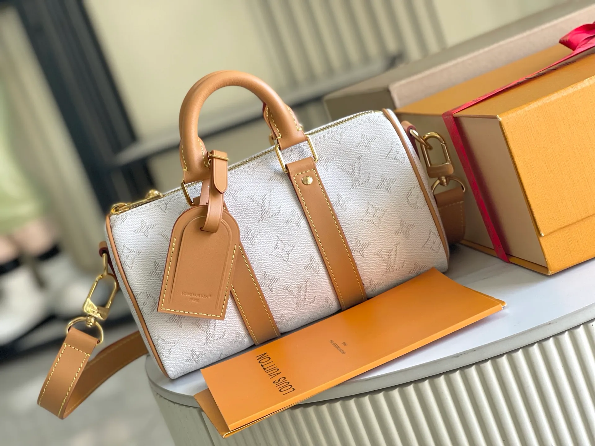 All Categories 💚 Authentic Grade Bags 💚 LV 2026 New LV Top Replica Crossbody Shoulder Bag