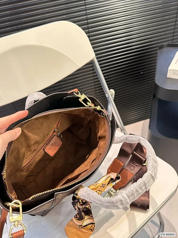 All Categories Official Website "Brand Women's Bags" Women's Bags 💙 LV 2024 New LV Crossbody Bag