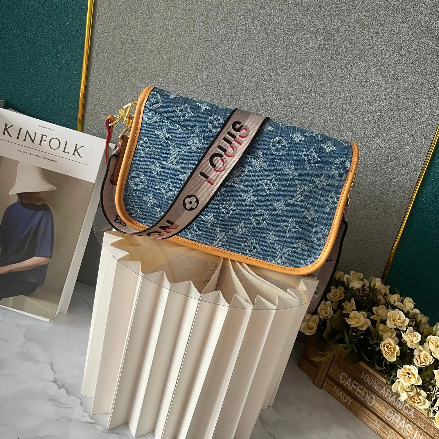 All Categories Official Website "Brand Women's Bags" Women's Bags 💙 LV 2024 New LV Crossbody Bag