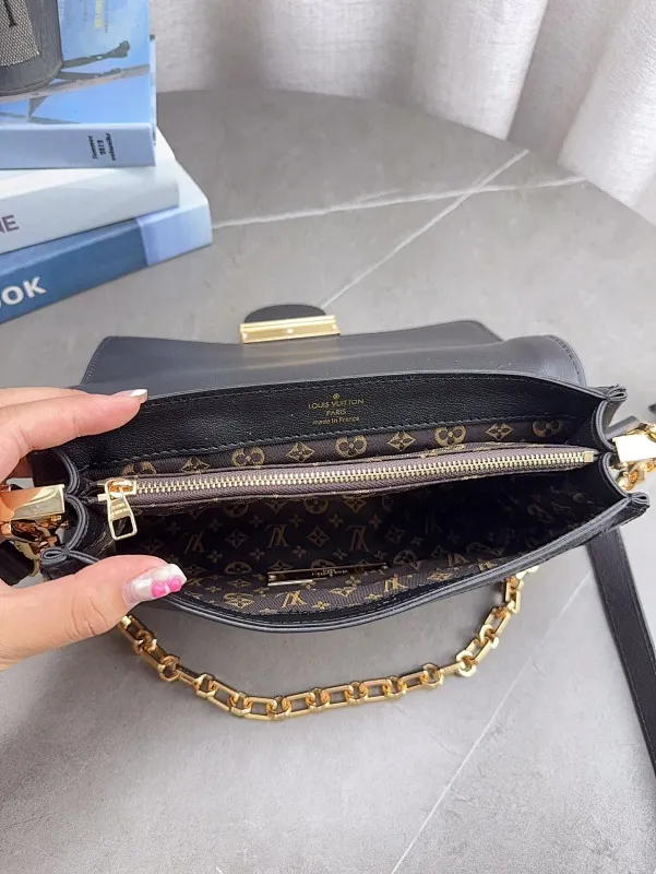 All Categories Official Website "Brand Women's Bags" Women's Bags 💙 LV 2025 New LV Crossbody Bag