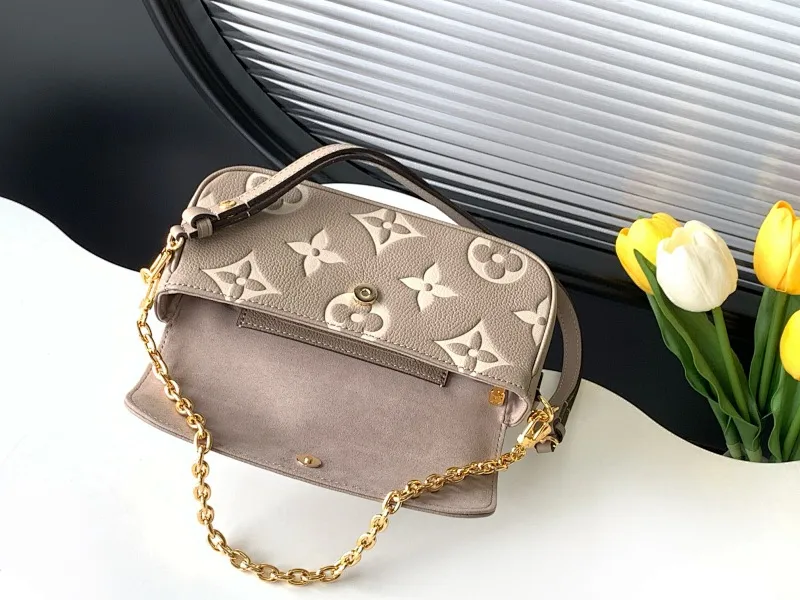 All Categories Official Website "Brand Women's Bags" Women's Bags 💙 LV 2024 New LV Crossbody Bag
