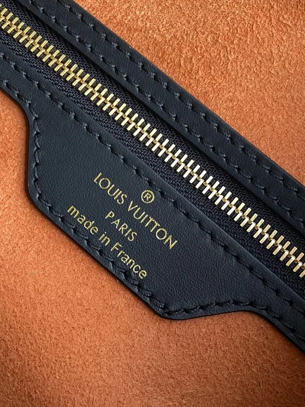 All Categories Official Website "Brand Women's Bags" Women's Bags 💙 LV 2025 New LV Crossbody Bag