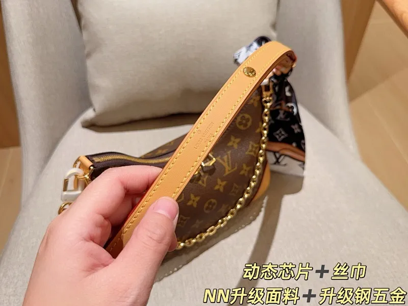 All categories Official website "Brand Women's Bags" Women's Bags 💙 LV 2025 new LV armpit bag