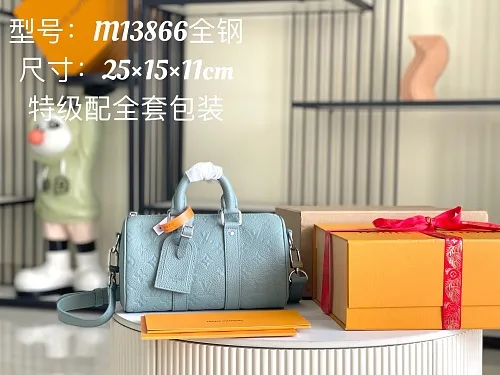 All Categories 💚 Authentic Grade Bags 💚 LV 2026 New LV Top Replica Crossbody Shoulder Bag