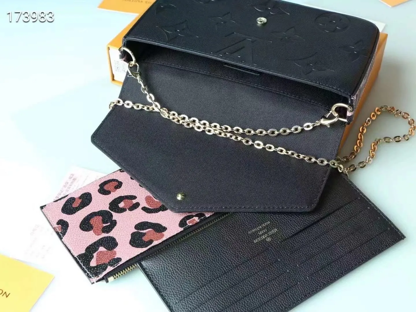 All Categories Official Website "Brand Women's Bags" Women's Bags 💙 LV 2023 New LV Crossbody Bag Wholesale