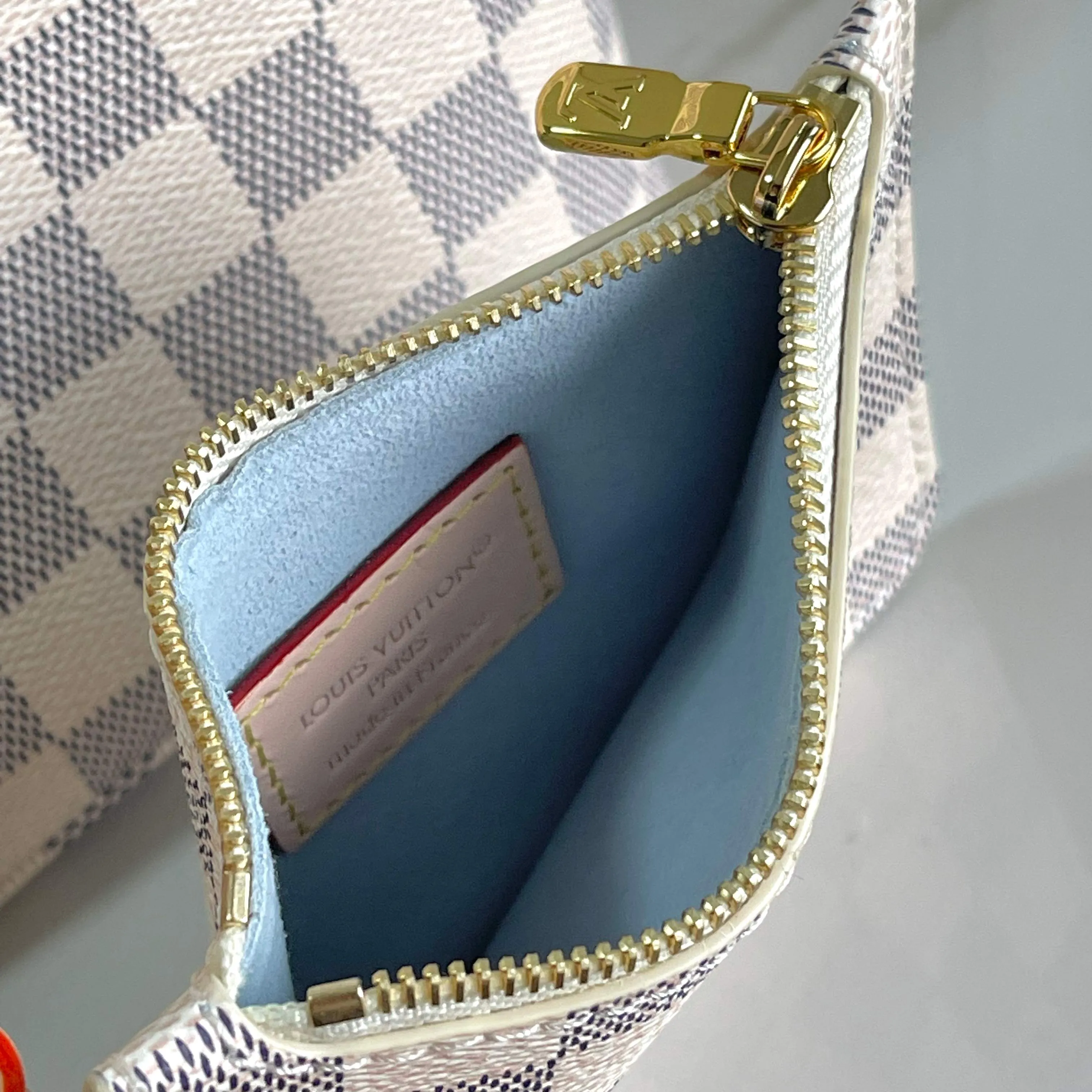 All Categories Official Website "Brand Women's Bags" Women's Bags 💙 LV LV 2026 New Crossbody Shoulder Bag