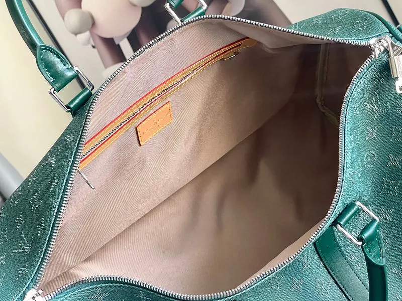 All Categories 💚 Authentic Grade Bags 💚 LV 2026 New LV Travel Bag