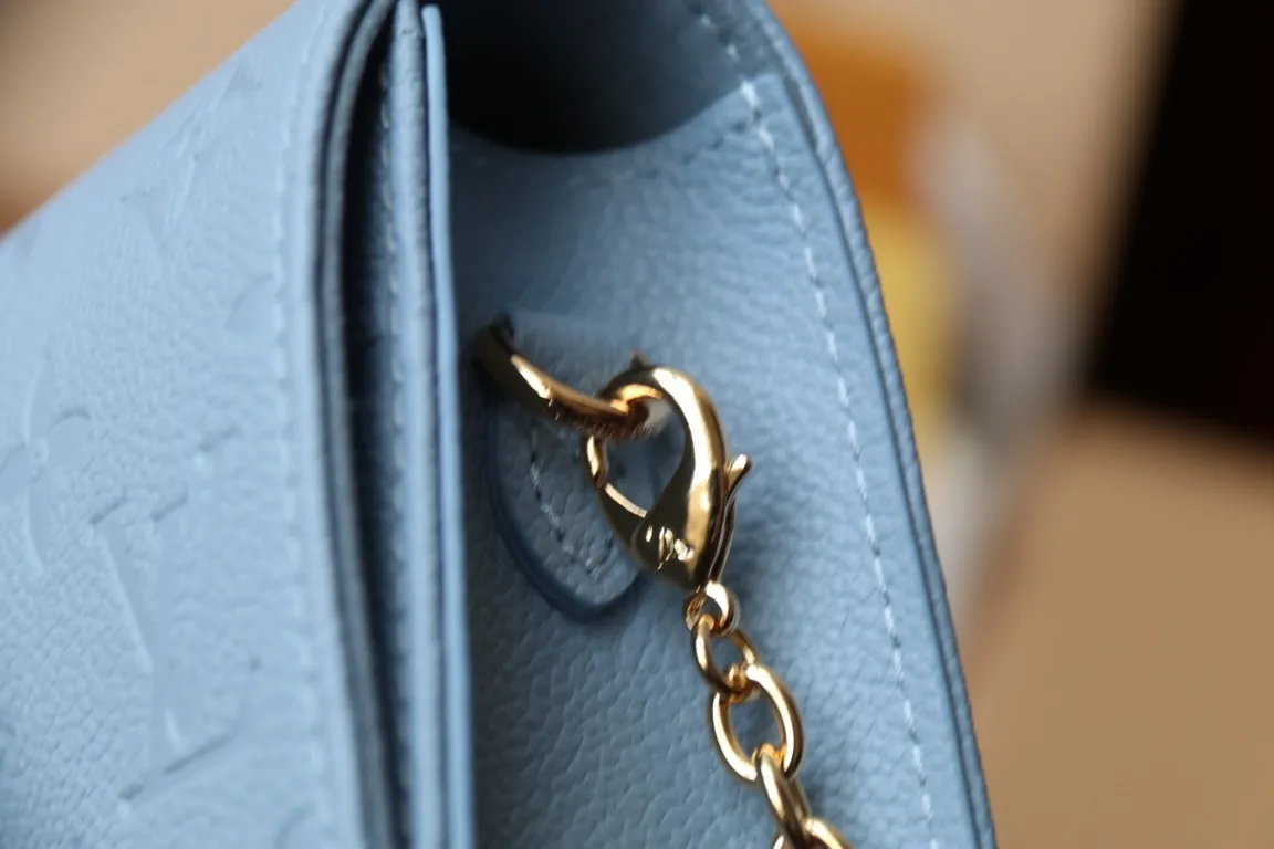 All Categories Official Website "Brand Women's Bags" Women's Bags 💙 LV 2024 New LV Crossbody Bag
