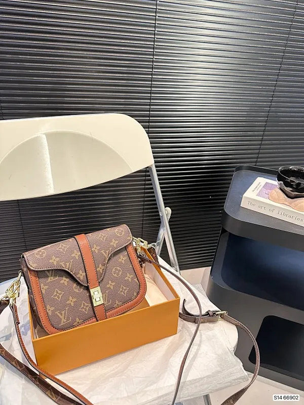 All Categories Official Website "Brand Women's Bags" Women's Bags 💙 LV 2024 New LV Crossbody Bag