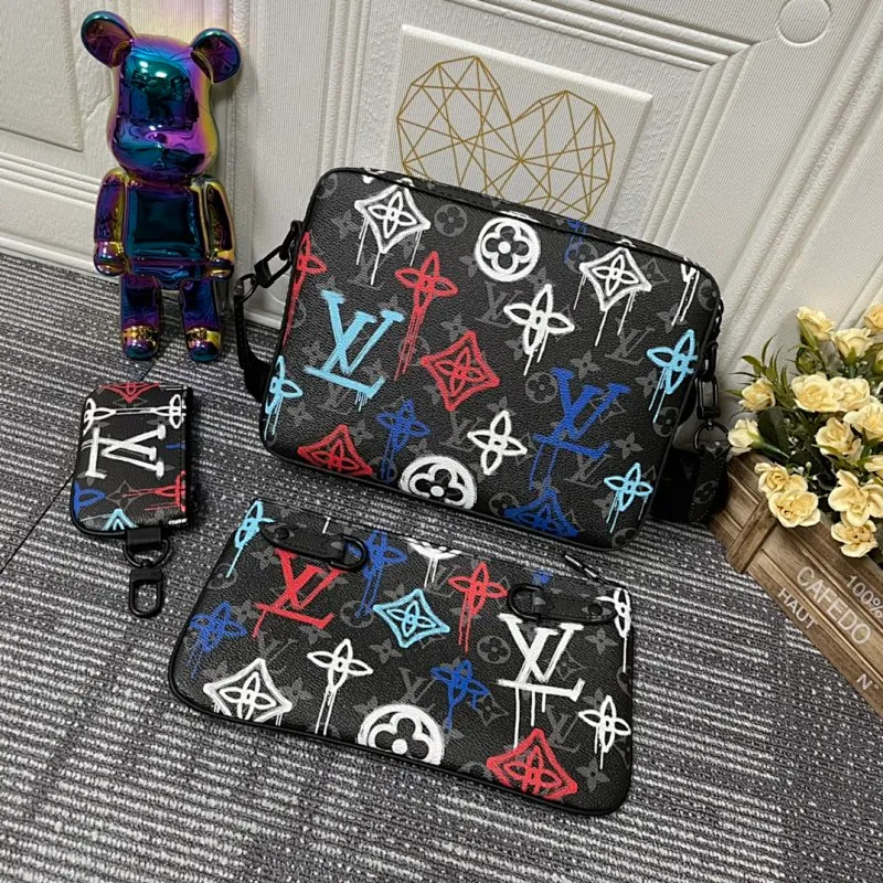 All categories Official website "Brand Women's Bags" Women's Bags 💙 LV replica LV, fine imitation LV bags, LV shoulder bags, 2023 official latest version LV messenger bag, bag factory, original material, size: 25-18.5-7CM