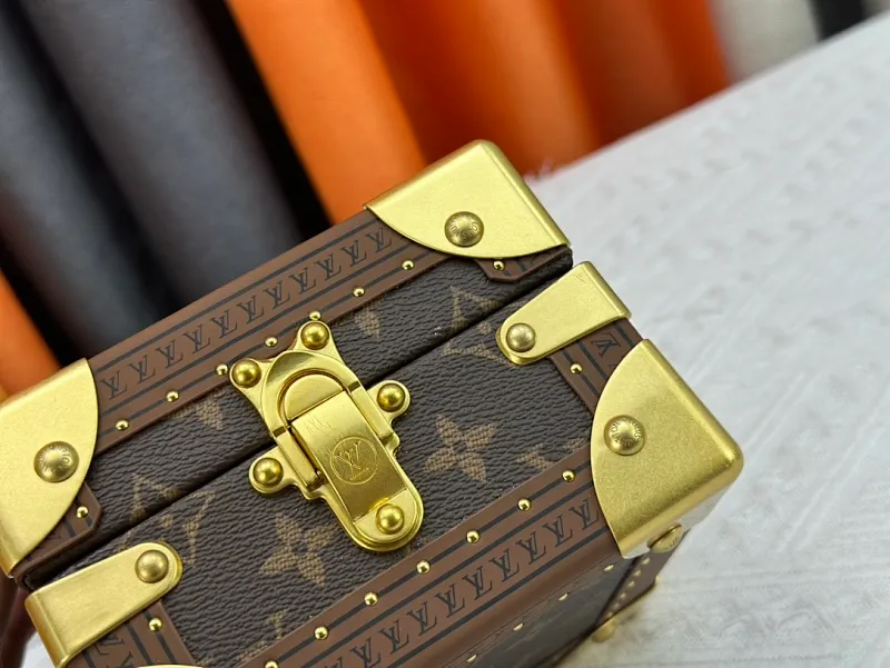 All Categories Official Website "Brand Women's Bags" Women's Bags 💙 LV 2024 Official Website New LV Hard Case