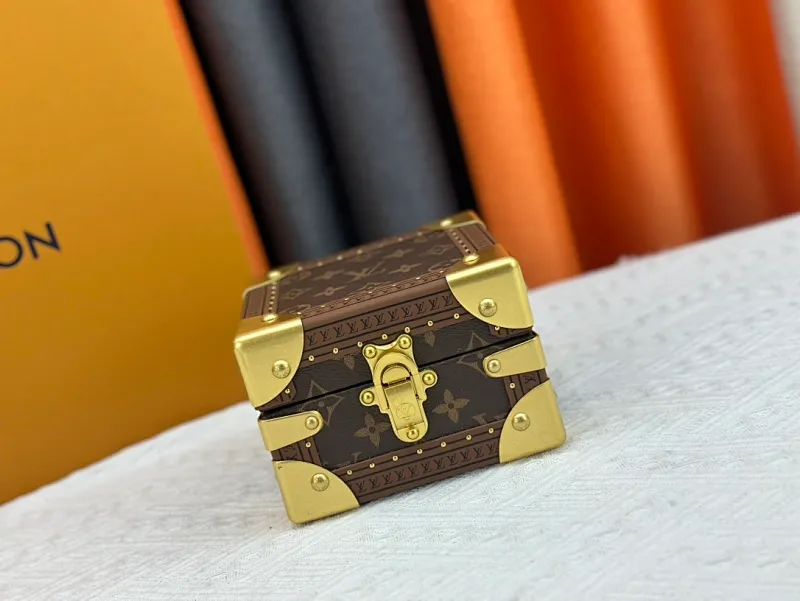 All Categories Official Website "Brand Women's Bags" Women's Bags 💙 LV 2024 Official Website New LV Hard Case