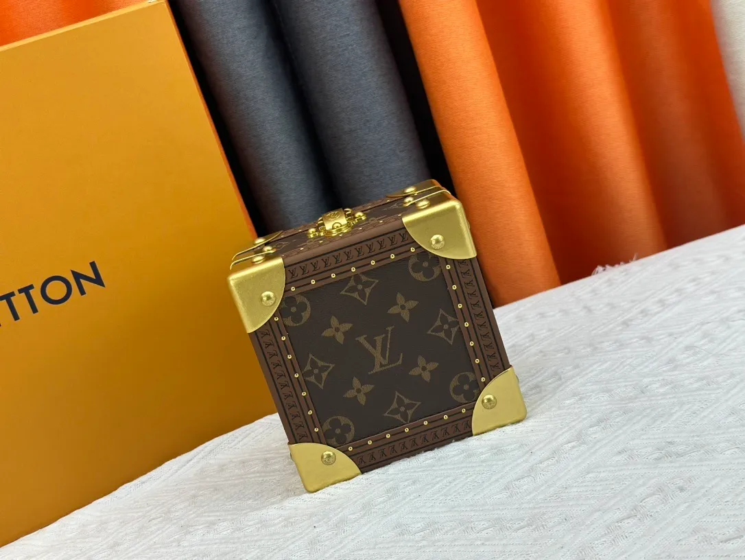 All Categories Official Website "Brand Women's Bags" Women's Bags 💙 LV 2024 Official Website New LV Hard Case
