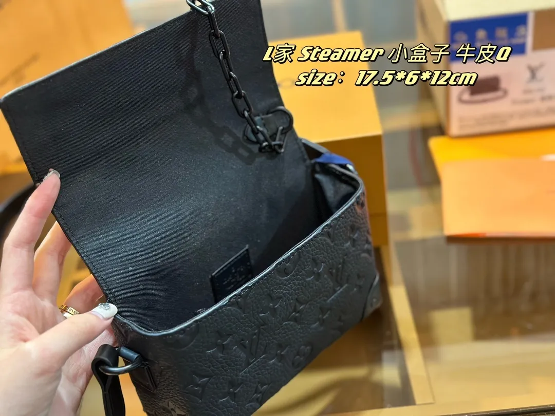 All Categories Official Website "Brand Women's Bags" Women's Bags 💙 LV 2023 latest version LV embossed cowhide crossbody bag