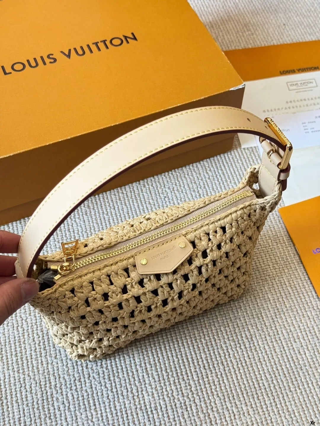 All categories Official website "Brand Women's Bags" Women's Bags 💙 LV 2025 new LV armpit bag