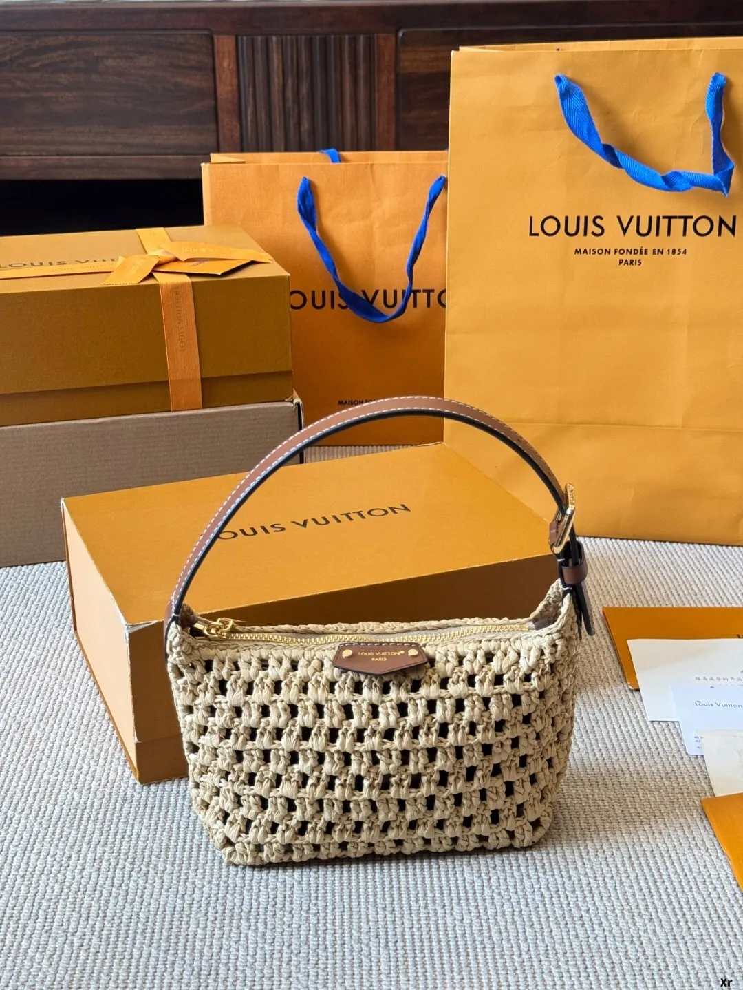 All categories Official website "Brand Women's Bags" Women's Bags 💙 LV 2025 new LV armpit bag