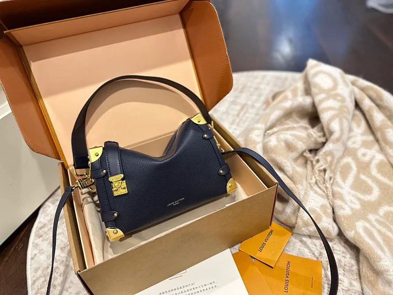 All Categories Official Website "Brand Women's Bags" Women's Bags 💙 LV 2025 New LV Crossbody Bag
