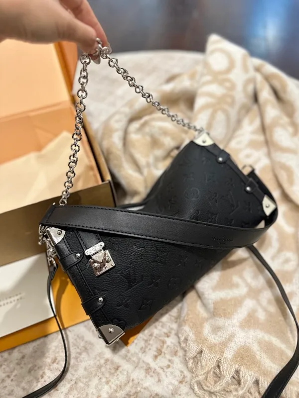 All Categories Official Website "Brand Women's Bags" Women's Bags 💙 LV 2025 New LV Crossbody Bag