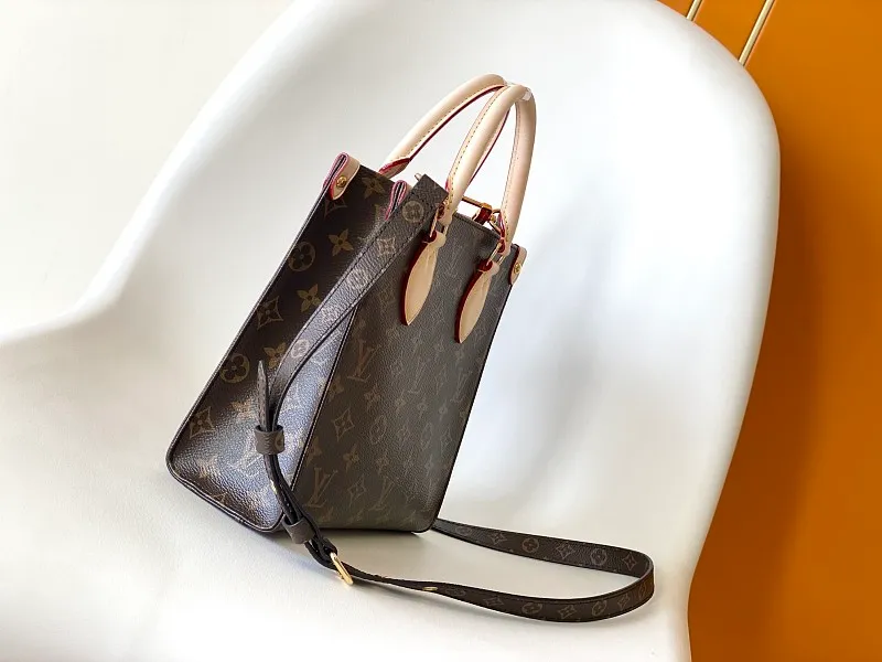 All Categories Official Website "Brand Women's Bags" Women's Bags 💙 LV 2026 New LV Crossbody Bag