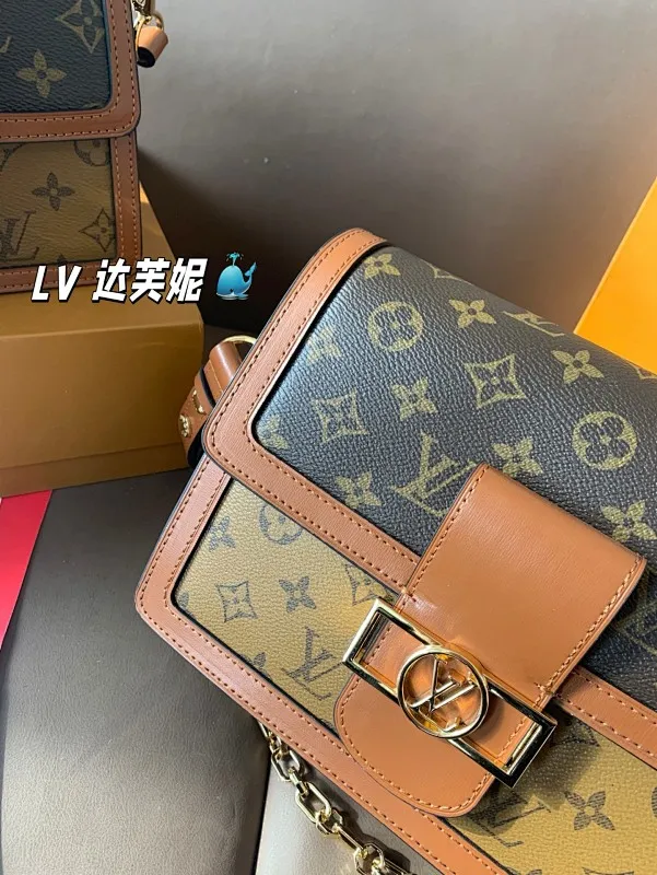 All Categories Official Website "Brand Women's Bags" Women's Bags 💙 LV 2025 New LV Crossbody Bag