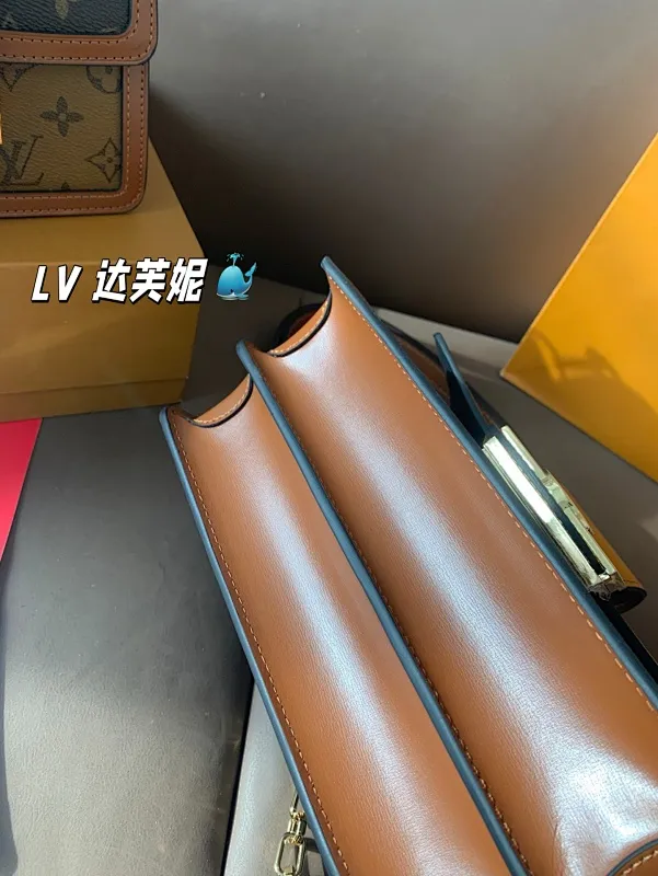 All Categories Official Website "Brand Women's Bags" Women's Bags 💙 LV 2025 New LV Crossbody Bag