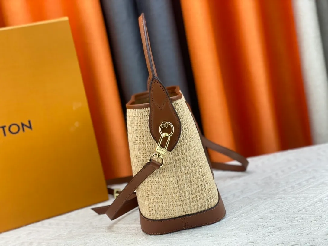 All Categories Official Website "Brand Women's Bags" Women's Bags 💙 LV 2023 New LV Crossbody Bag