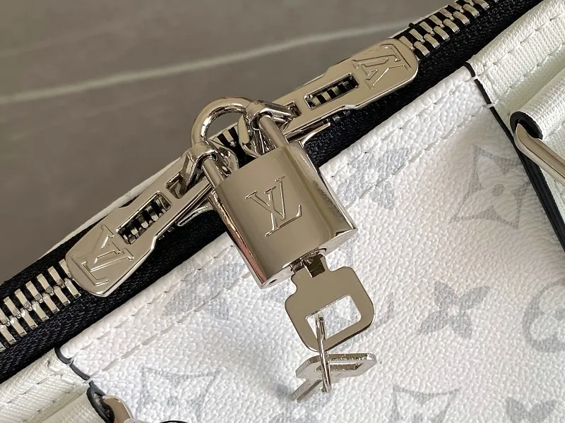 All Categories 💚 Authentic Grade Bags 💚 LV 2026 New LV Travel Bag