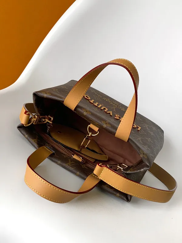 All Categories Official Website "Brand Women's Bags" Women's Bags 💙 LV 2026 New LV Crossbody Bag