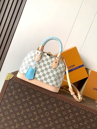 All Categories Official Website "Brand Women's Bags" Women's Bags 💙 LV 2026 New LV Crossbody Bag