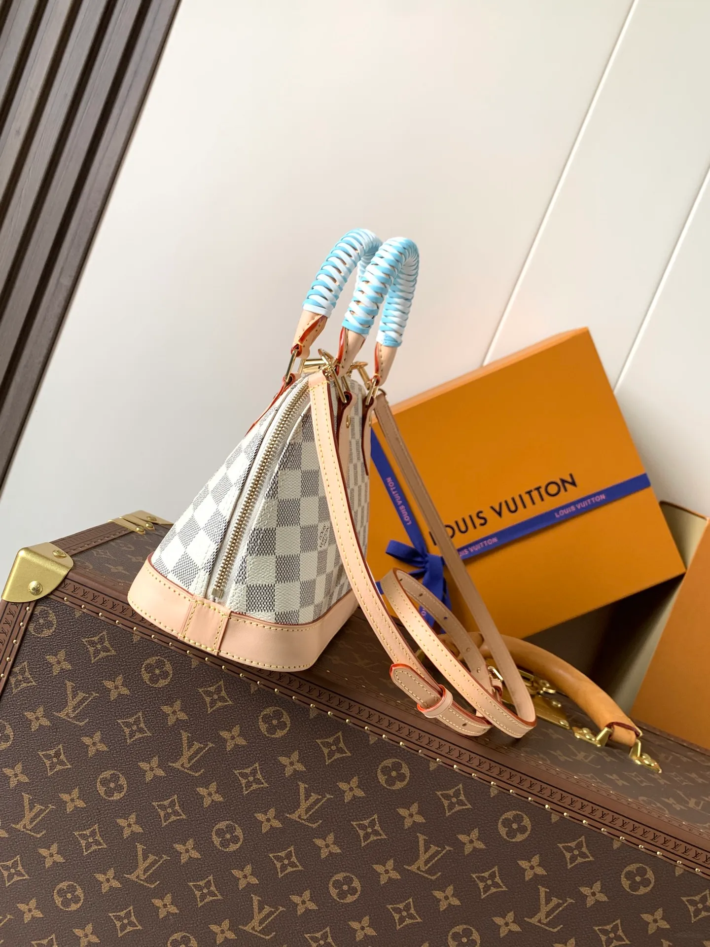 All Categories Official Website "Brand Women's Bags" Women's Bags 💙 LV 2026 New LV Crossbody Bag