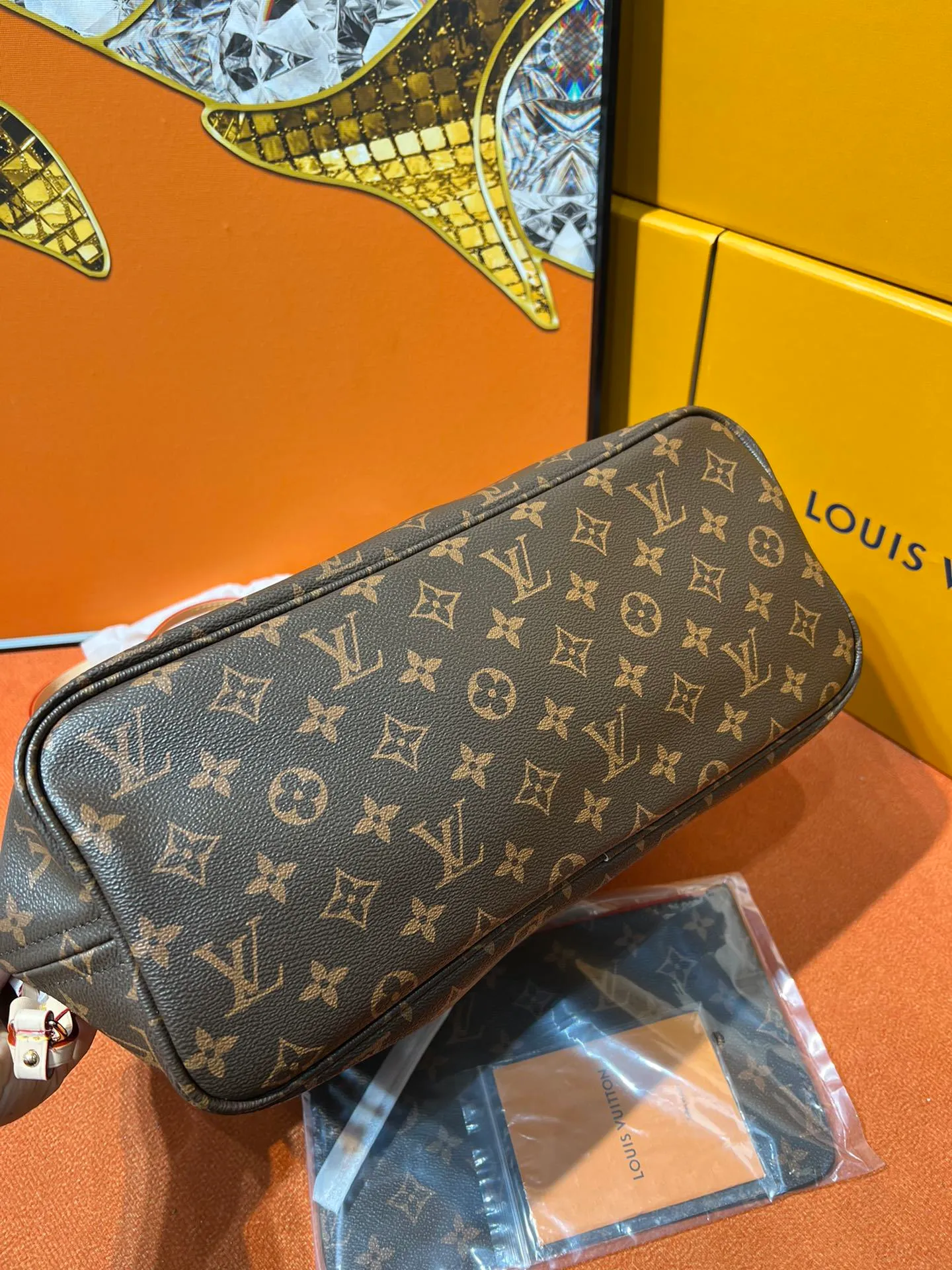 All Categories Official Website "Brand Women's Bags" Women's Bags 💙 LV 2022 Official New LV Handbag Wholesale 58001400 High Quality Size: 32-29-17 CM