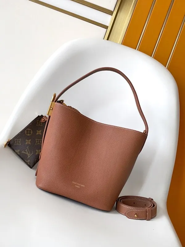 All Categories Official Website "Brand Women's Bags" Women's Bags 💙 LV 2025 New LV Crossbody Bag