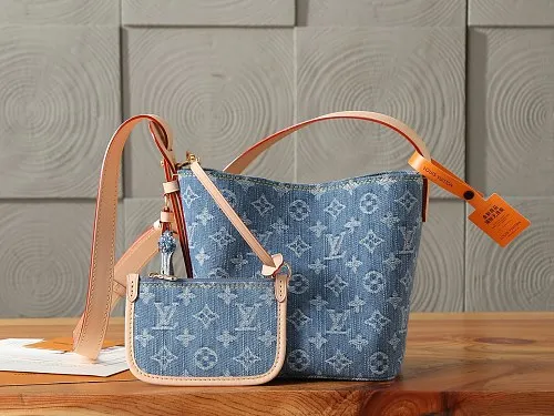 All Categories Official Website "Brand Women's Bags" Women's Bags 💙 LV LV 2026 New Crossbody Shoulder Bag