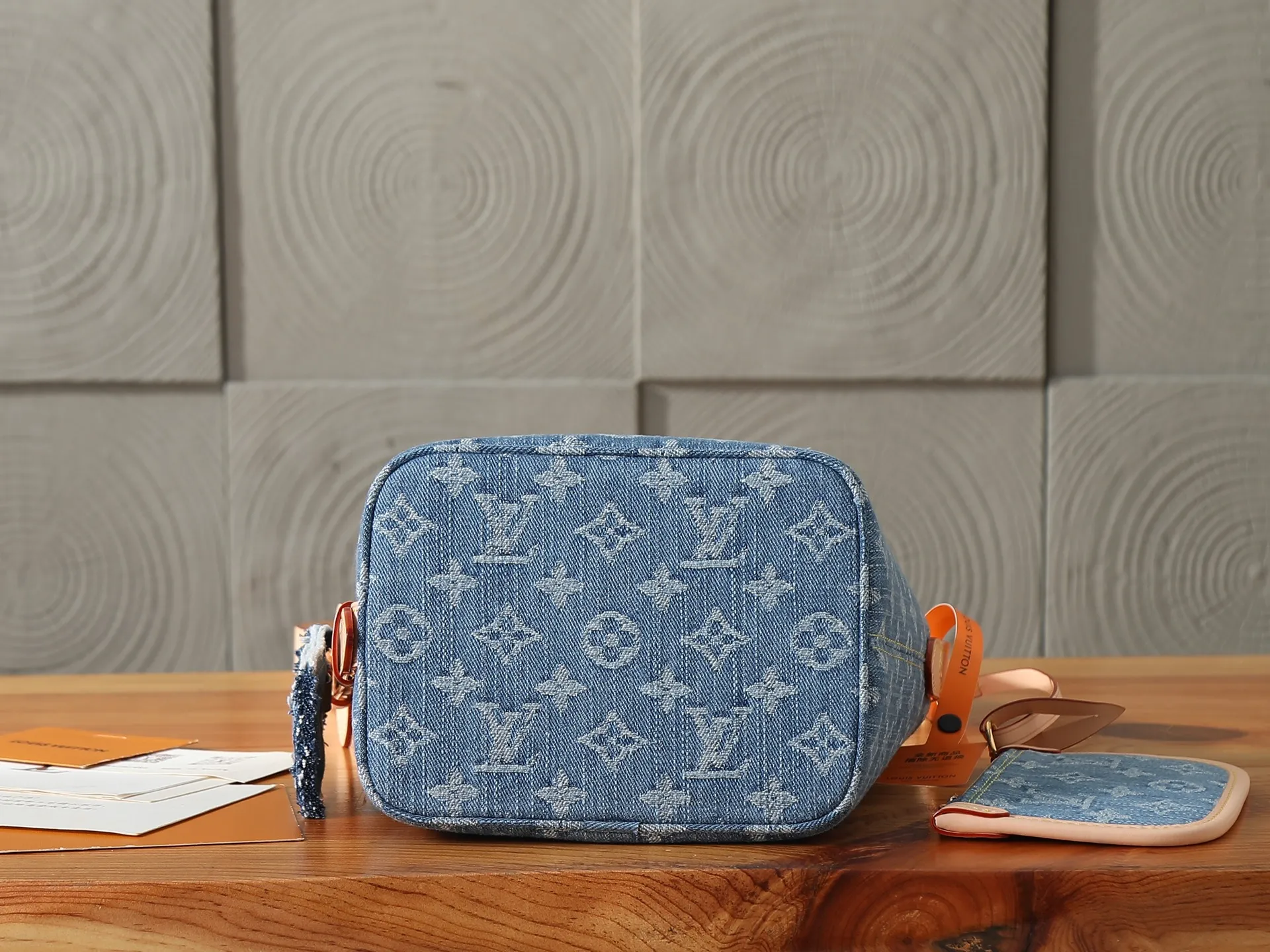 All Categories Official Website "Brand Women's Bags" Women's Bags 💙 LV LV 2026 New Crossbody Shoulder Bag