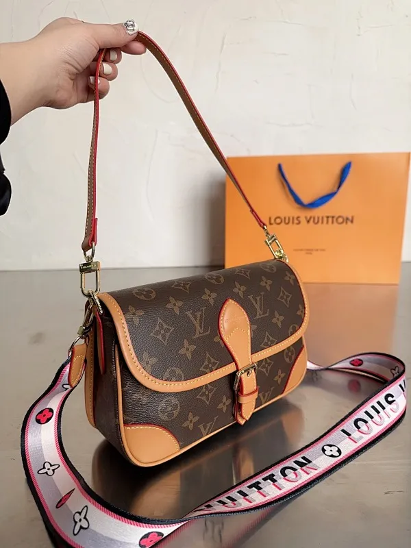 All categories Official website "Three-piece bag set" Three-piece set💖 LV 2023 new LV bag three-piece set wholesale