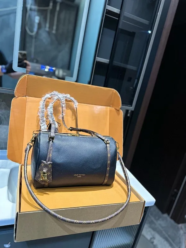 All Categories Official Website "Brand Women's Bags" Women's Bags 💙 LV 2025 New LV Crossbody Bag