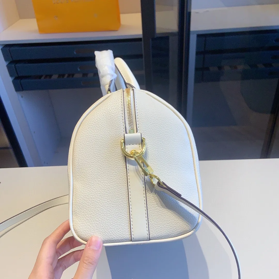 All categories Official website "Brand Women's Bags" Women's Bags 💙 LV 2023 latest version LV crossbody bag